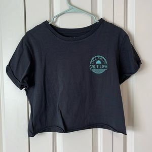 Medium cropped Salt Life t-shirt